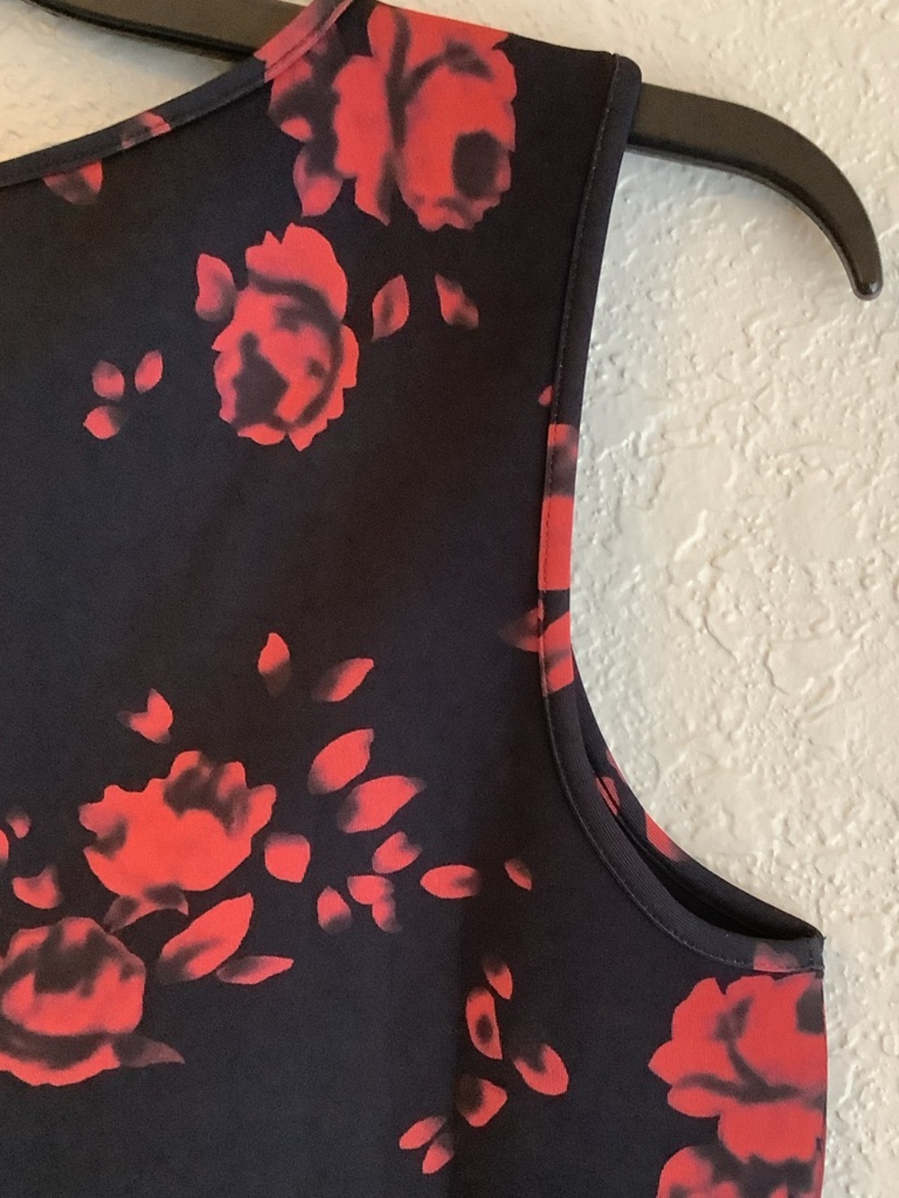 Floral-Print Black Mini Dress with Red Roses - Picture 7 of 9